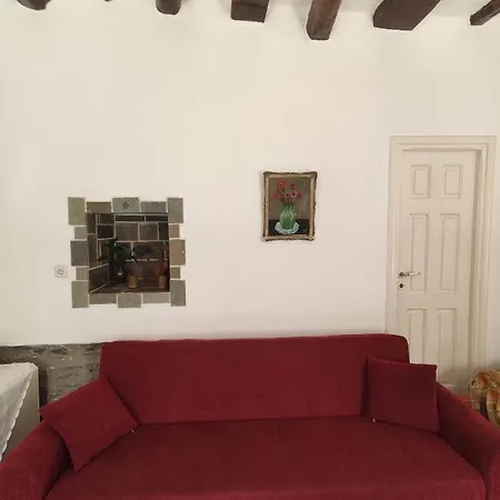 Arxontiko Avli Sigara -- Terrace -- 10 Min Drive To Andros Town Feriehus