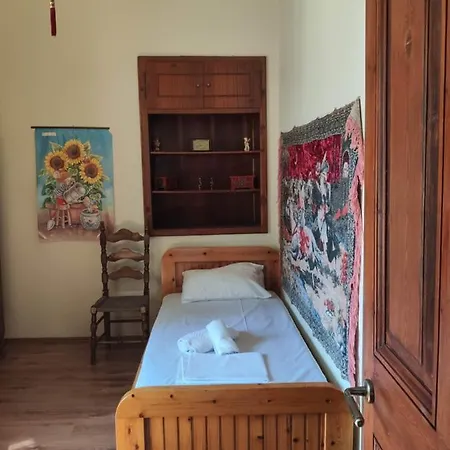 Arxontiko Avli Sigara -- Terrace -- 10 Min Drive To Andros Town Feriehus Sineti